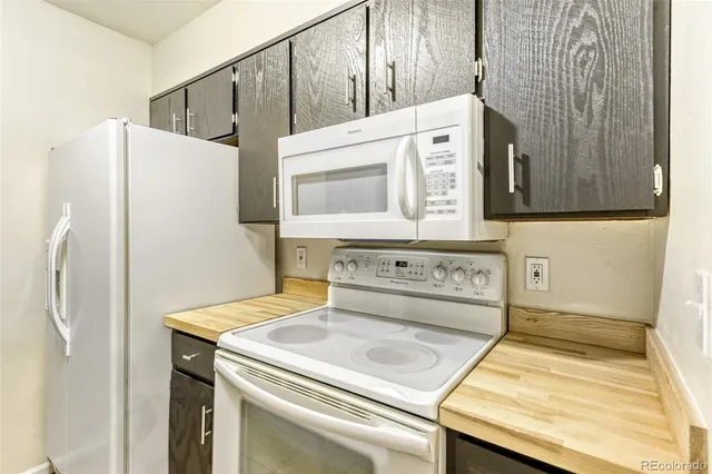 $319,900 | 5873 South Prince Street, Unit 113C, Littleton, CO 80120