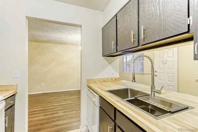 $319,900 | 5873 South Prince Street, Unit 113C, Littleton, CO 80120