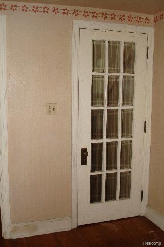 35590 Pound Road Richmond, MI 48062 - Photo 4 of 10 Door