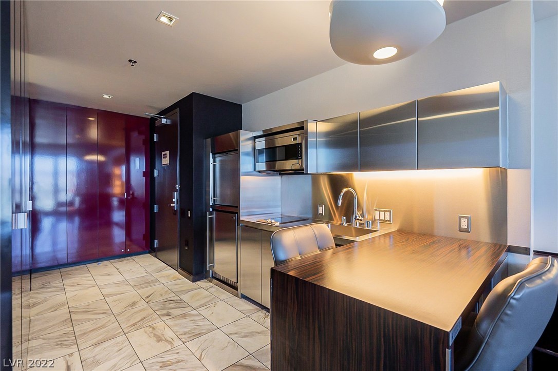 4381 West Flamingo Road, Unit 2405 Las Vegas, NV 89103 - Photo 8 of 29