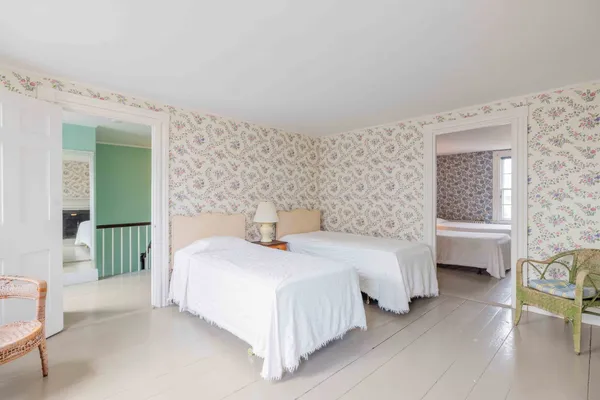 $3,450,000 | 17 Gay Street, Nantucket, MA 02554