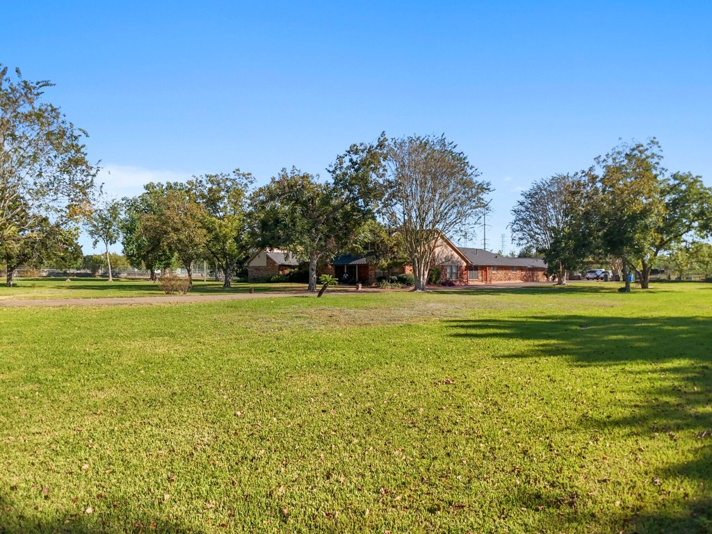 11318 Wallisville Road Houston, TX 77013 - Photo 23 of 42