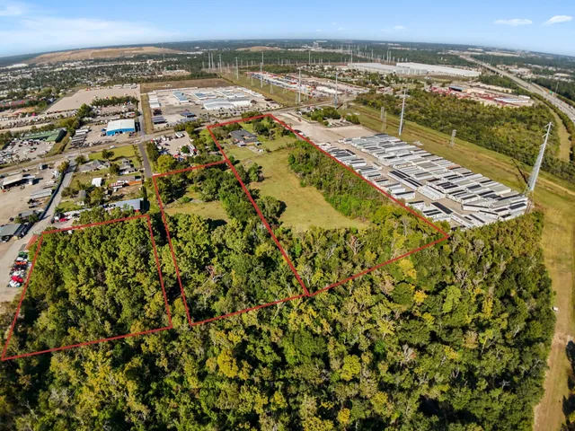 $4,500,000 | 11318 Wallisville Road, Houston, TX 77013