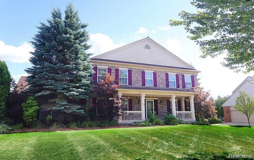 33 Oakbridge Drive Rochester, MI 48306 - Photo 2 of 74
