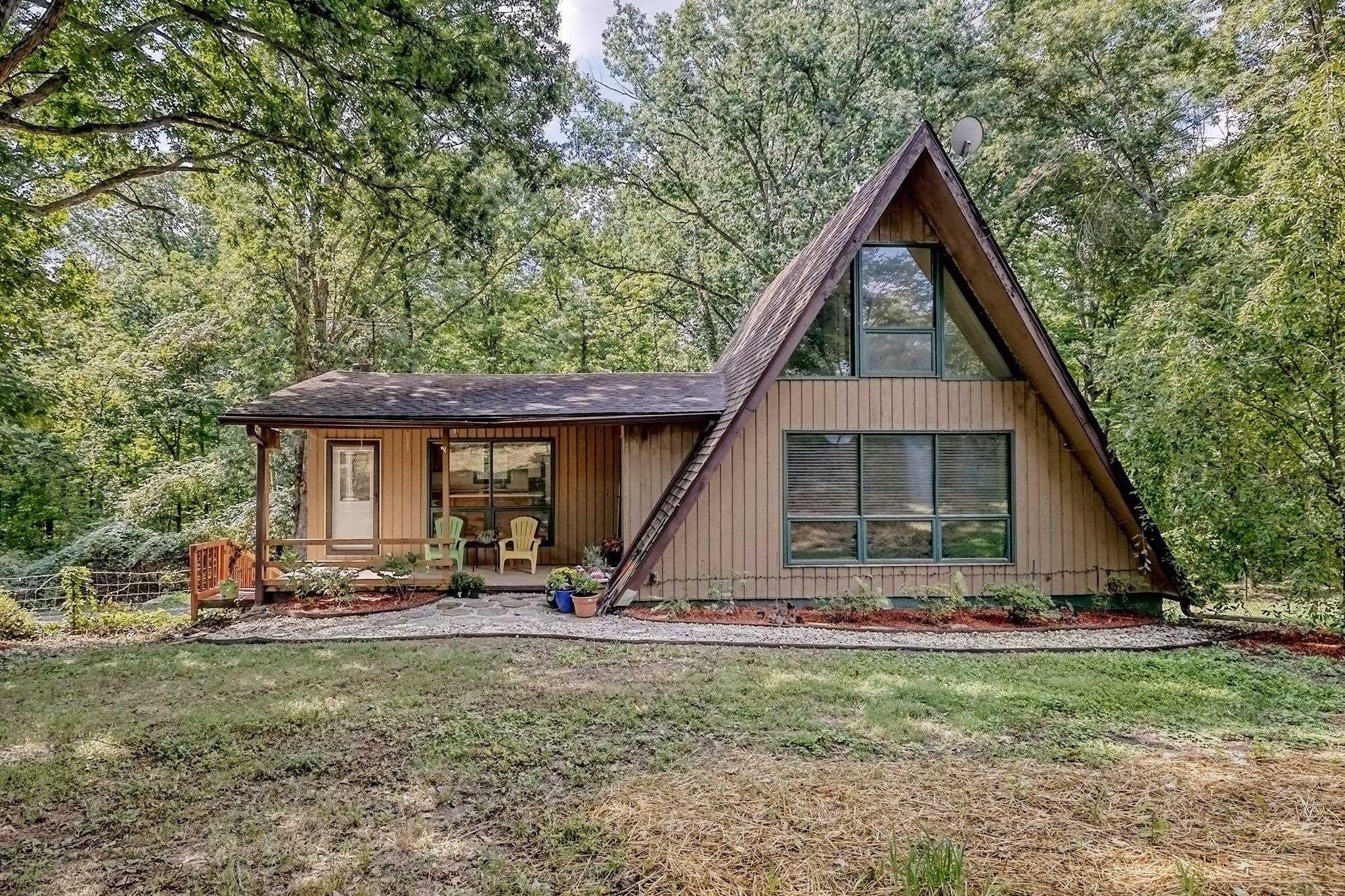 9461 West Reeves Road Spencer, IN 47460 - Photo 1 of 35