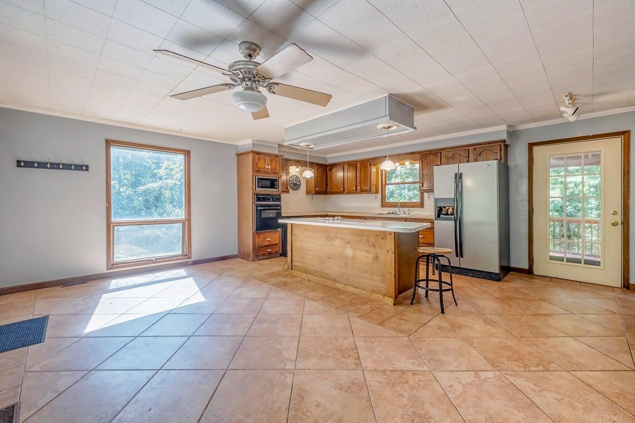 9461 West Reeves Road Spencer, IN 47460 - Photo 5 of 35