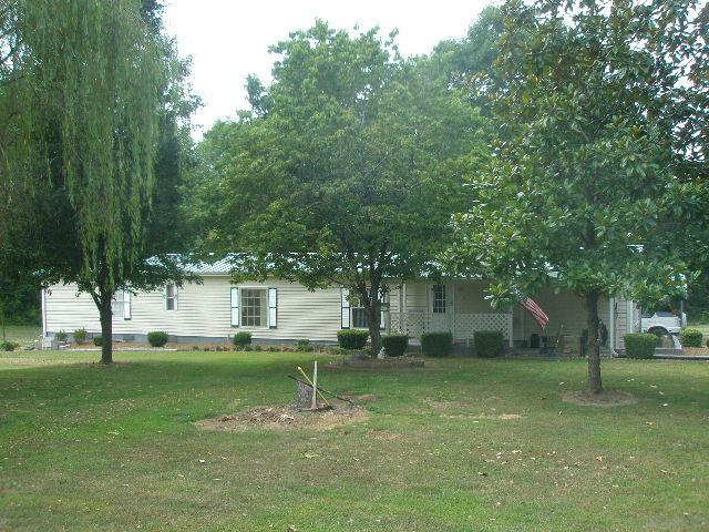 1022 Drake Road Castalian Springs, TN 37031 - Photo 1 of 18 Gallery Image 1