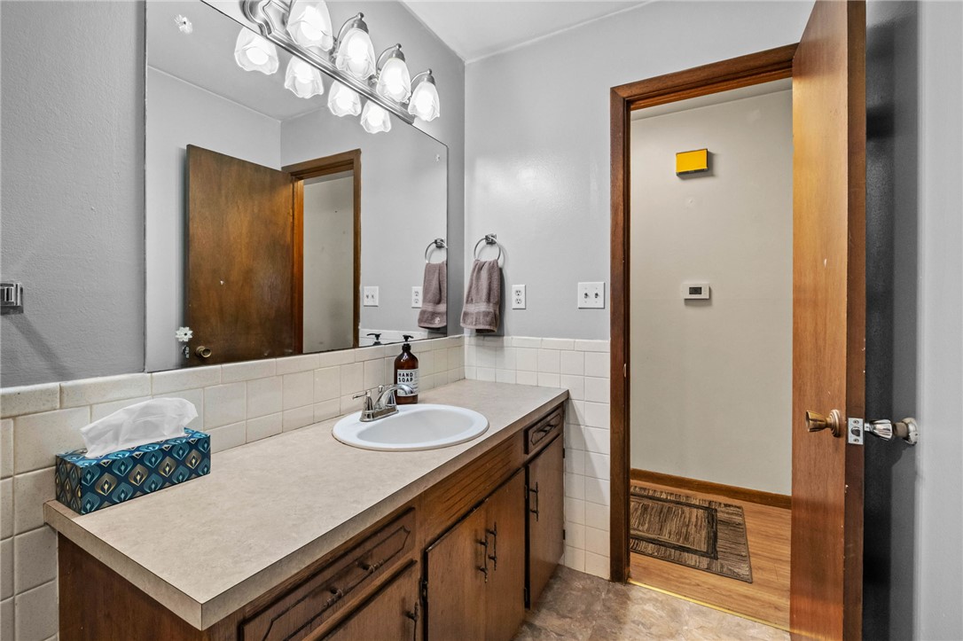 904 White Road Springdale, AR 72762 - Photo 21 of 26 Gallery Image 21