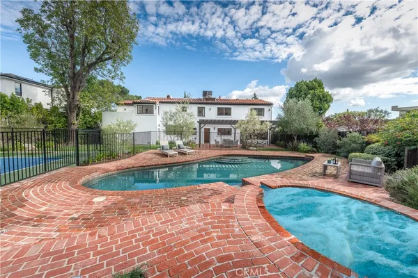 $4,199,000 | 17153 Adlon Road, Encino, CA 91436