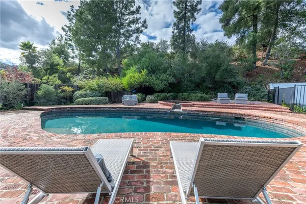 $4,199,000 | 17153 Adlon Road, Encino, CA 91436