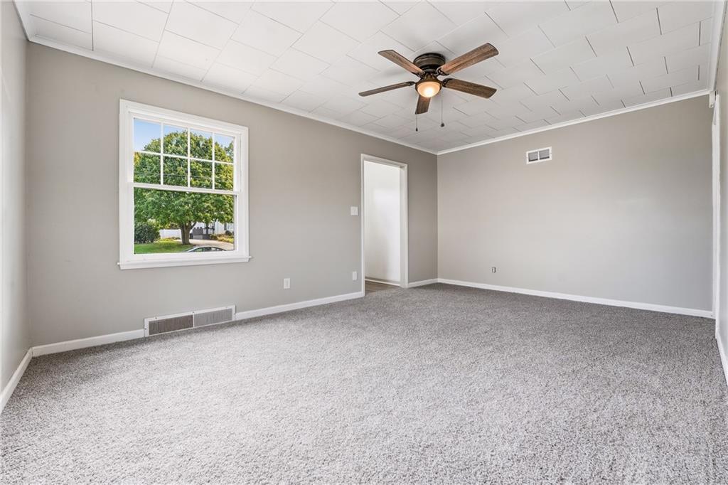 396 South 4th Street Sharpsville, PA 16150 - Photo 13 of 28