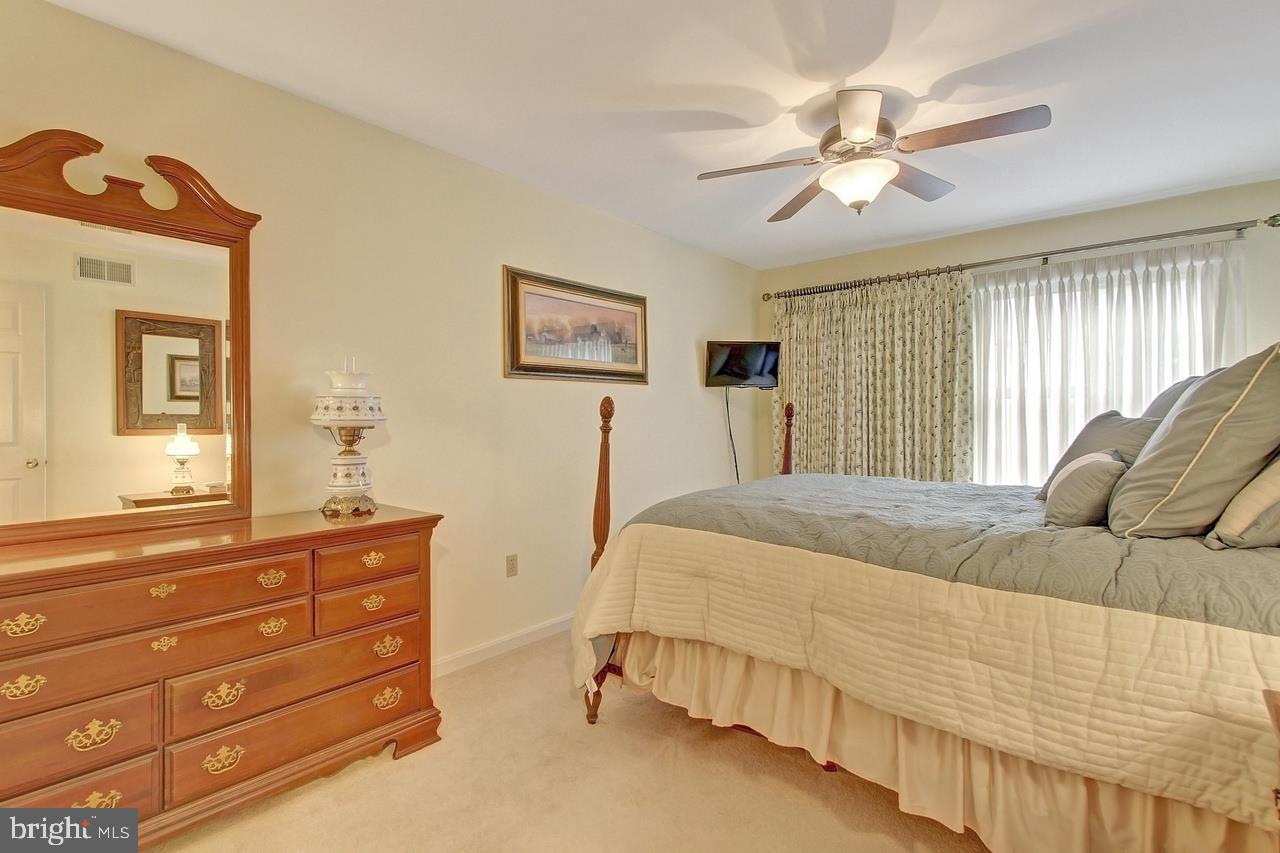 2842 Robin Road York, PA 17404 - Photo 13 of 25 Gallery Image 13