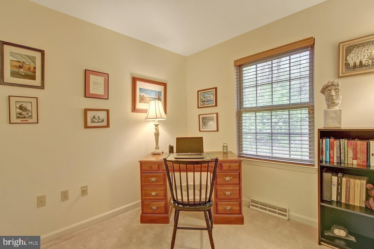 2842 Robin Road York, PA 17404 - Photo 17 of 25 Gallery Image 17