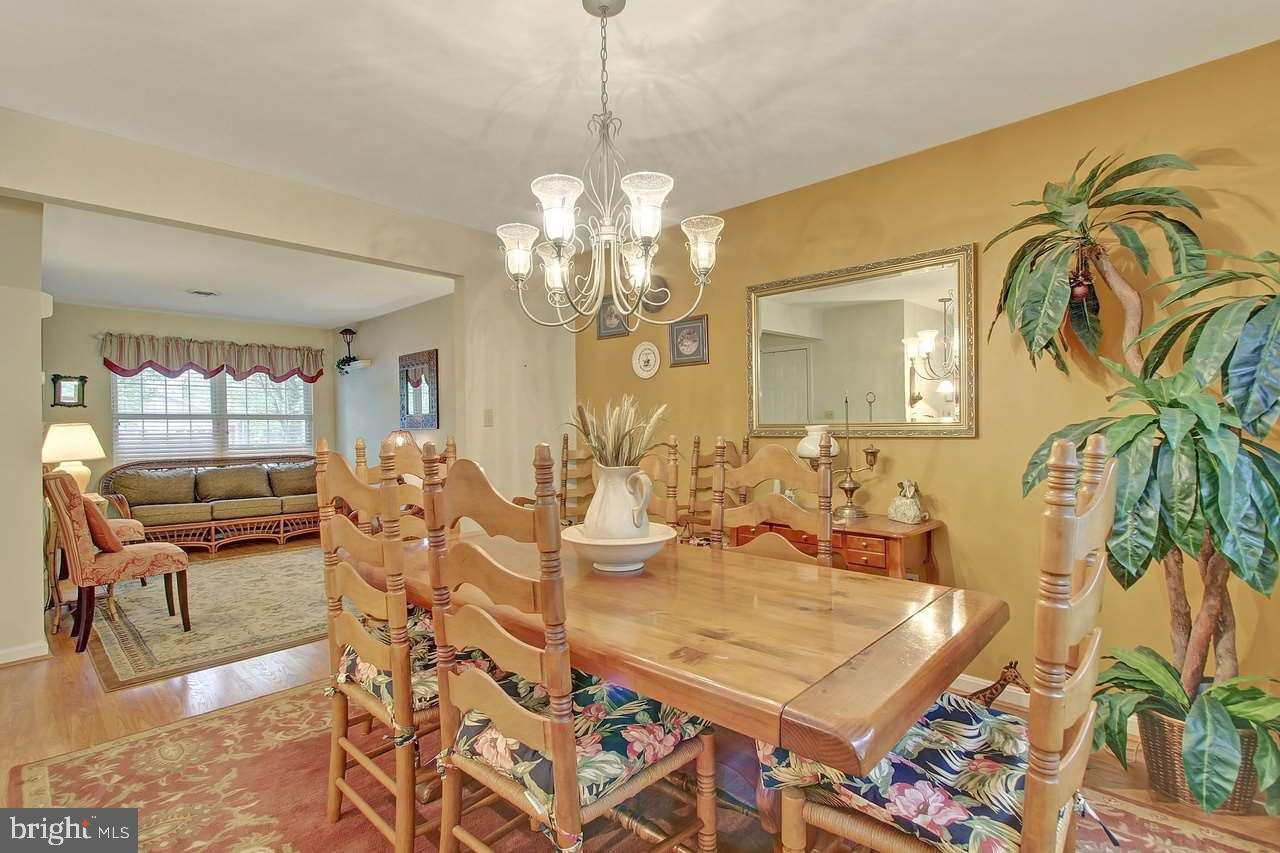 2842 Robin Road York, PA 17404 - Photo 6 of 25 Gallery Image 6