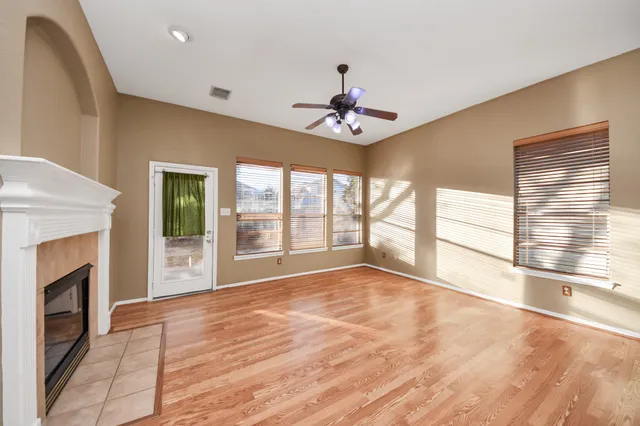 $2,150 | 21611 Shallow Glen Lane, Katy, TX 77450