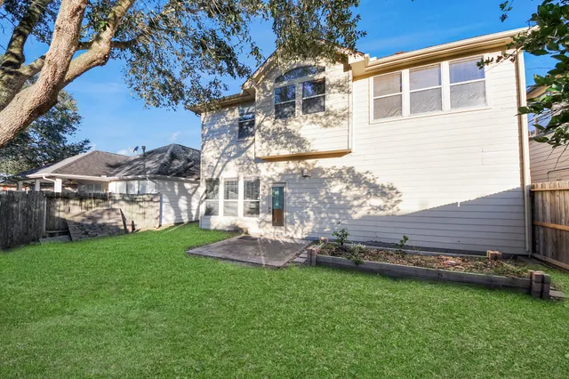 $2,150 | 21611 Shallow Glen Lane, Katy, TX 77450