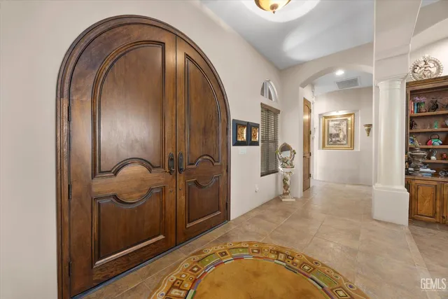 $999,000 | Undisclosed Address, Bakersfield, CA 93312