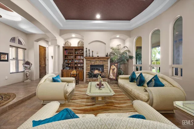 $999,000 | Undisclosed Address, Bakersfield, CA 93312