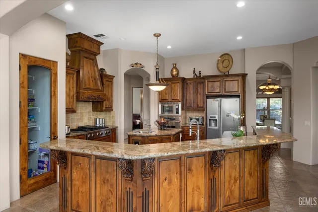 $999,000 | Undisclosed Address, Bakersfield, CA 93312