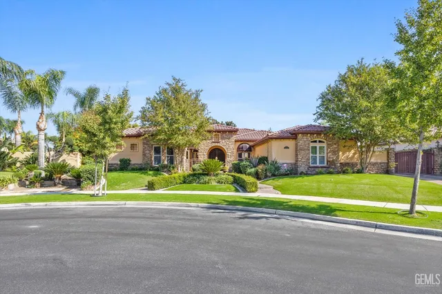 $999,000 | Undisclosed Address, Bakersfield, CA 93312