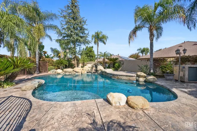 $999,000 | Undisclosed Address, Bakersfield, CA 93312