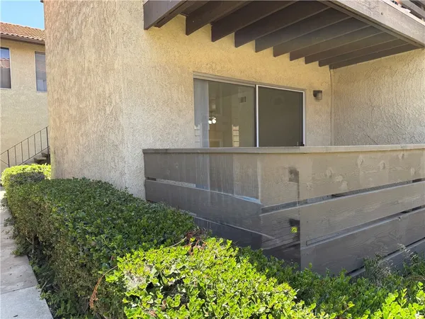 $399,900 | 1324 Brentwood Circle, Unit B, Corona, CA 92882