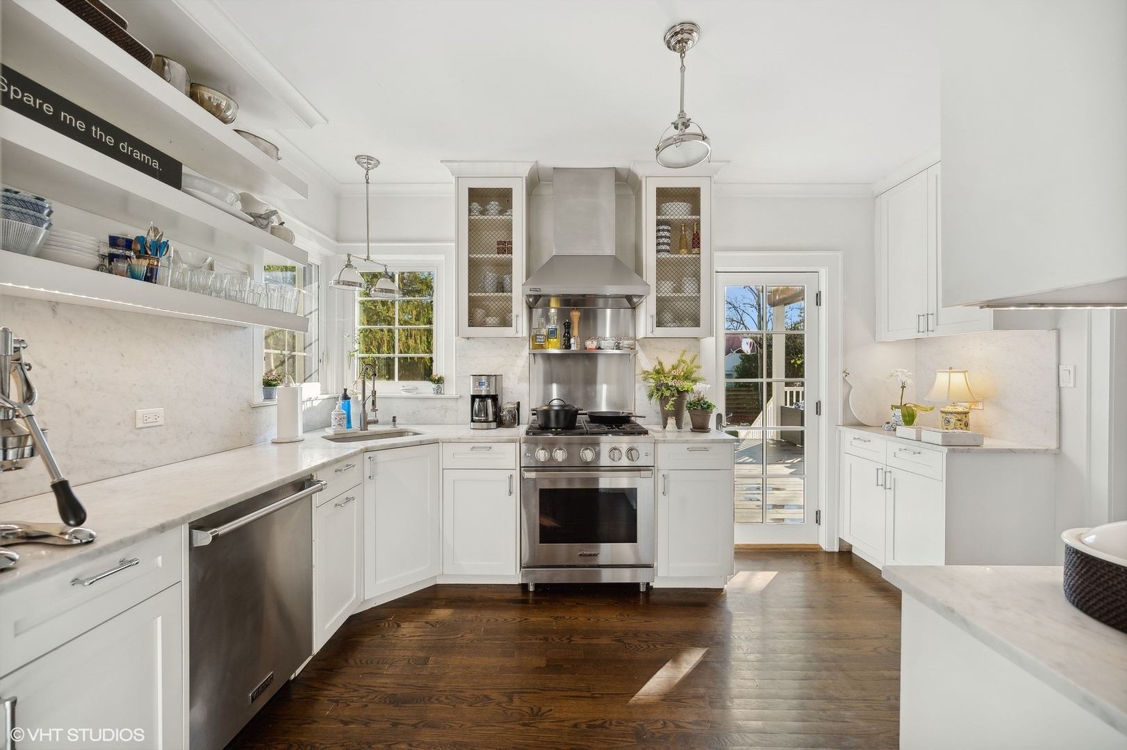 602 Dundee Road Glencoe, IL 60022 - Photo 8 of 29