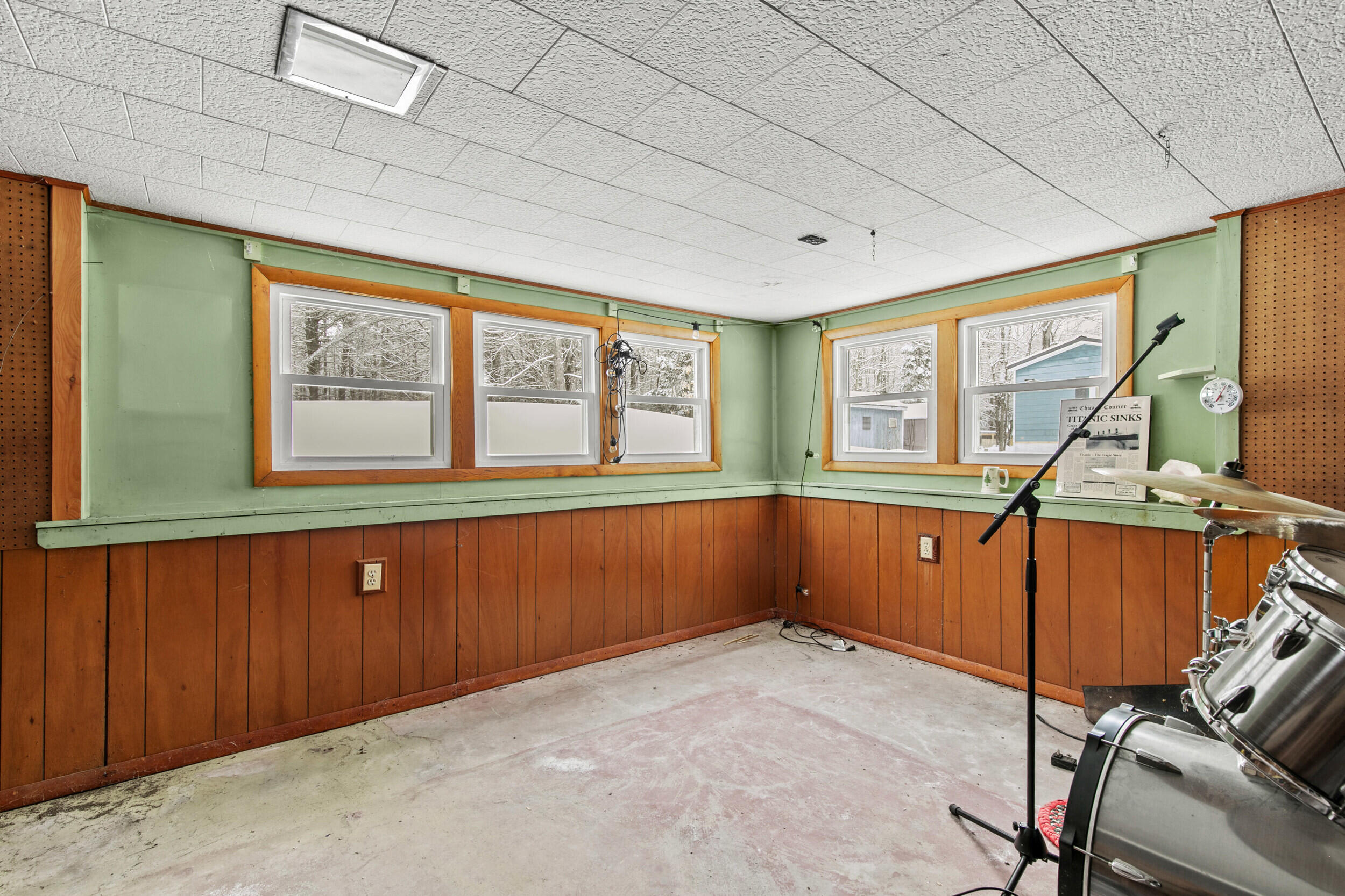 286 South High Street Bridgton, ME 04009 - Photo 20 of 27 286 s high st, bridgton-020