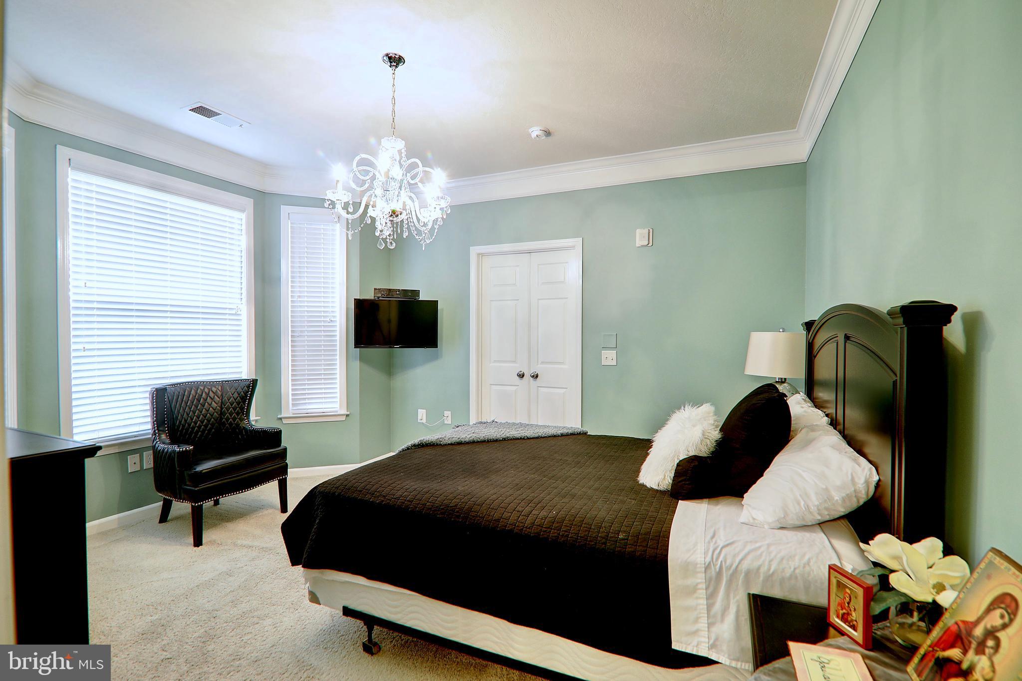 508 Sunset View Terrace Southeast, Unit 108 Leesburg, VA 20175 - Photo 16 of 27