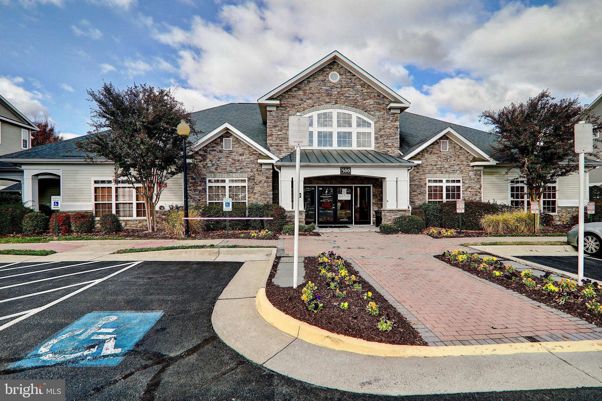 508 Sunset View Terrace Southeast, Unit 108 Leesburg, VA 20175 - Photo 20 of 27