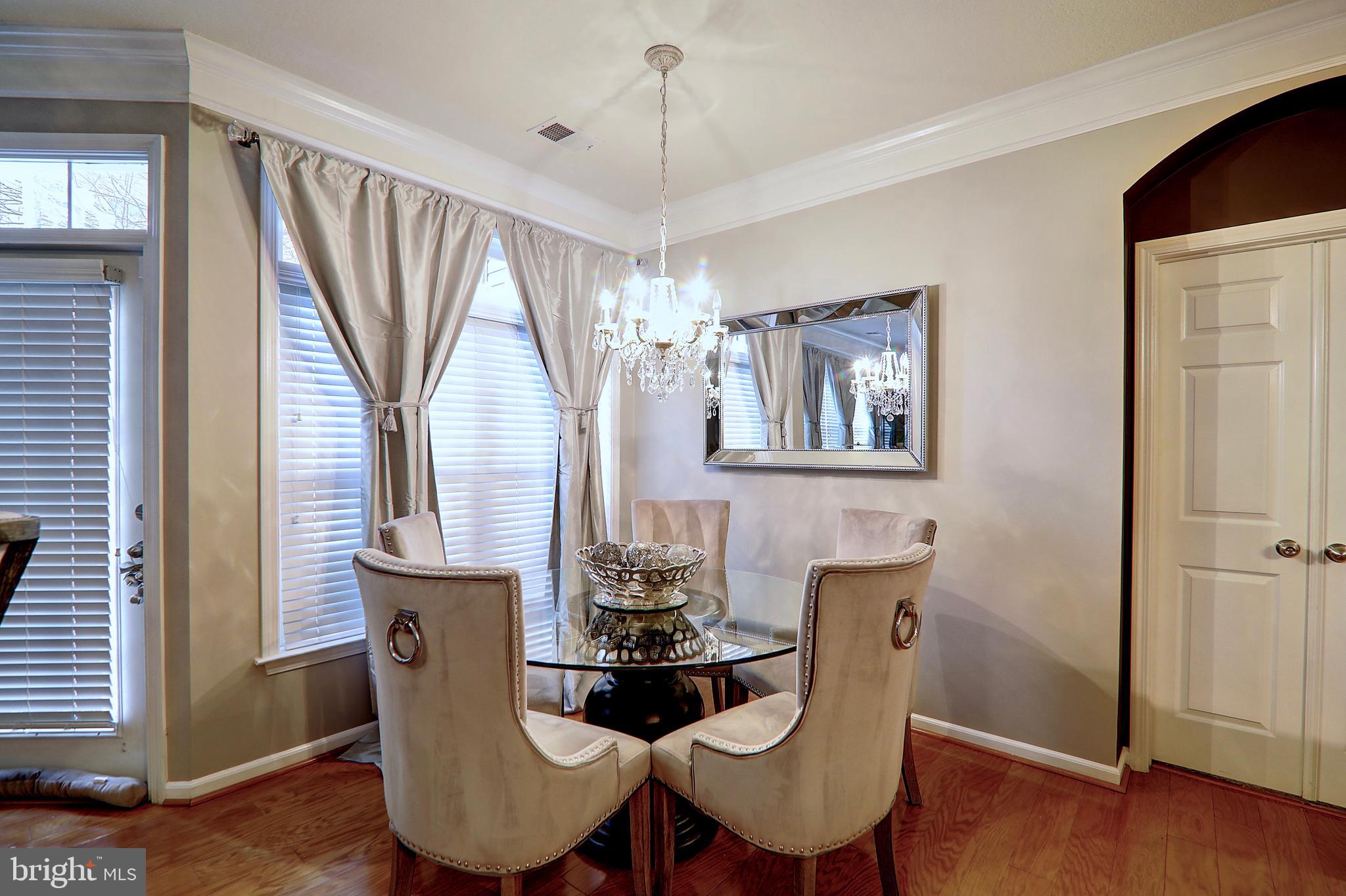 508 Sunset View Terrace Southeast, Unit 108 Leesburg, VA 20175 - Photo 5 of 27