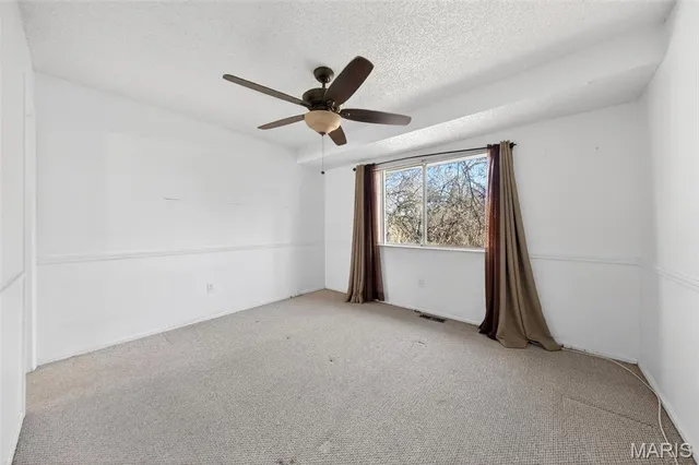 $149,900 | 12902 Vista Ridge Lane, St. Louis, MO 63138