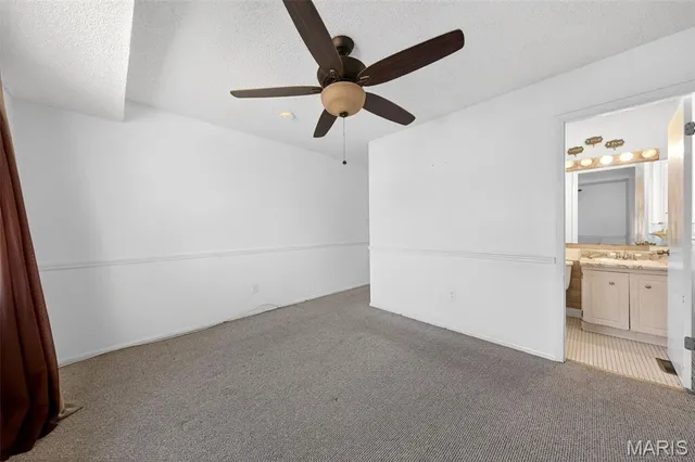 $149,900 | 12902 Vista Ridge Lane, St. Louis, MO 63138