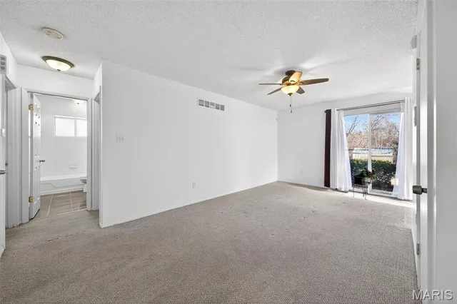 $149,900 | 12902 Vista Ridge Lane, St. Louis, MO 63138