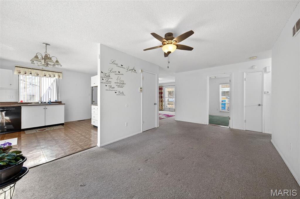 12902 Vista Ridge Lane St. Louis, MO 63138 - Photo 9 of 32