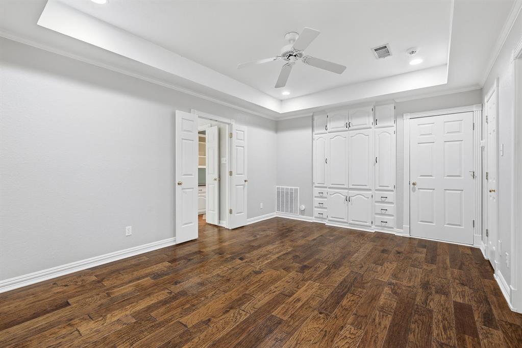 848 Birdsong Bedford, TX 76021 - Photo 26 of 40 a view of empty room