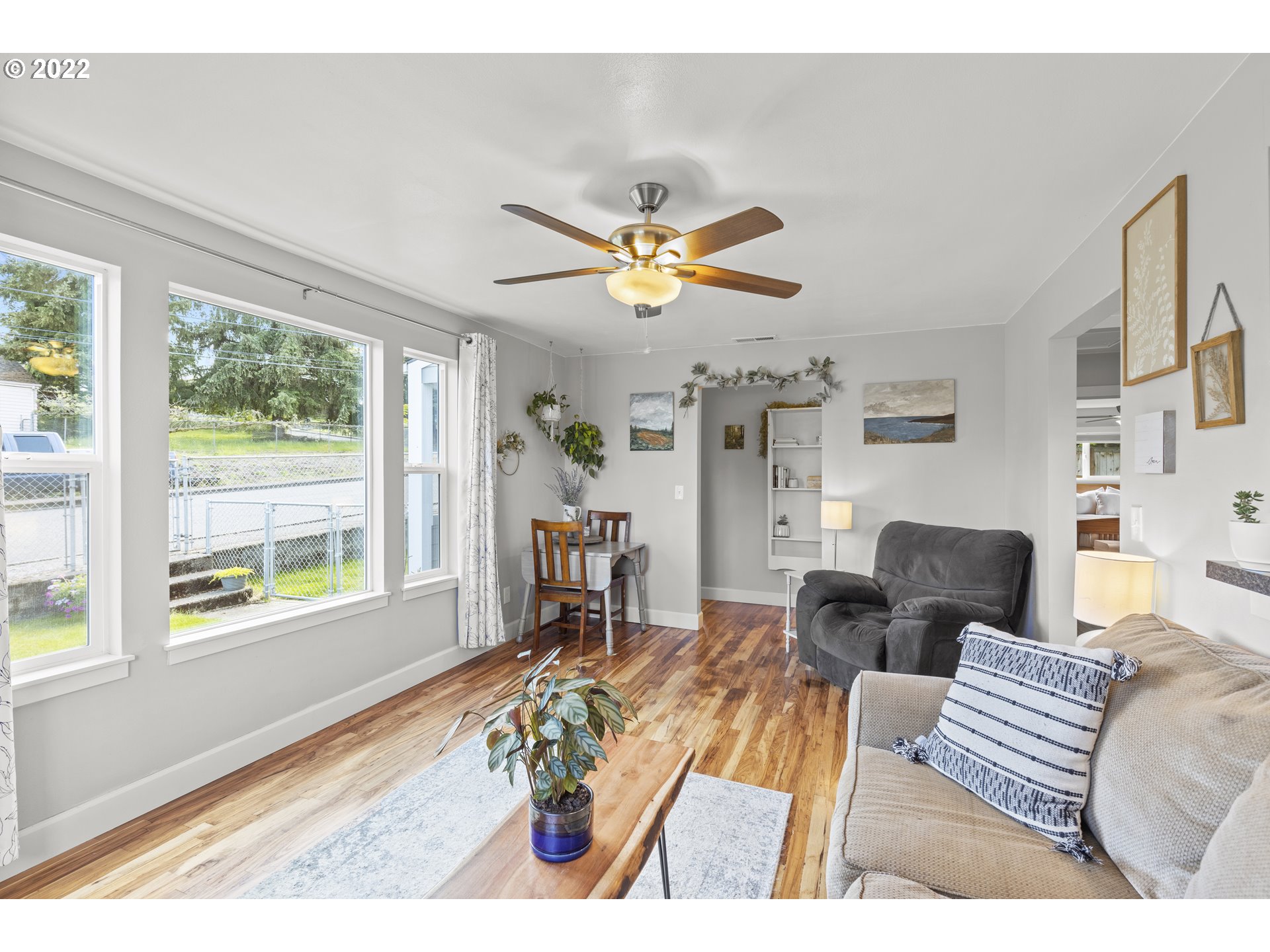1174 Southwest Maple Street Dallas, OR 97338 - Photo 5 of 32 a living room with furniture and a large window