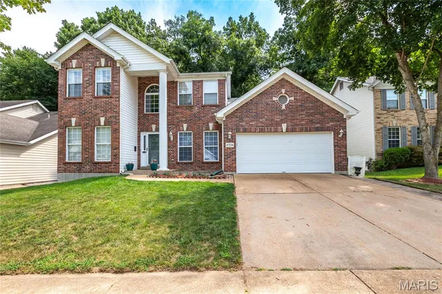 $390,000 | 17234 Hilltop Ridge Drive, Eureka, MO 63025