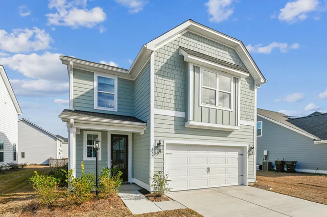 $460,000 | 455 Eagleview Drive, Moncks Corner, SC 29461