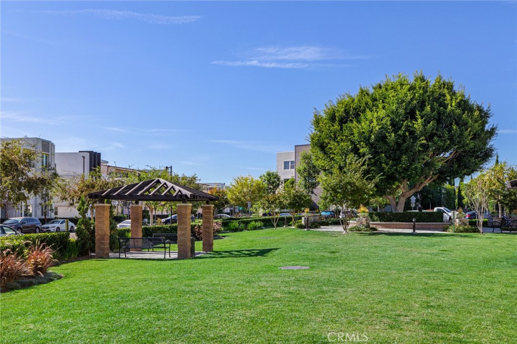 12913 Mission Hawthorne Ca, Unit 108 Hawthorne, CA 90250 - Photo 28 of 31 a view of a green field