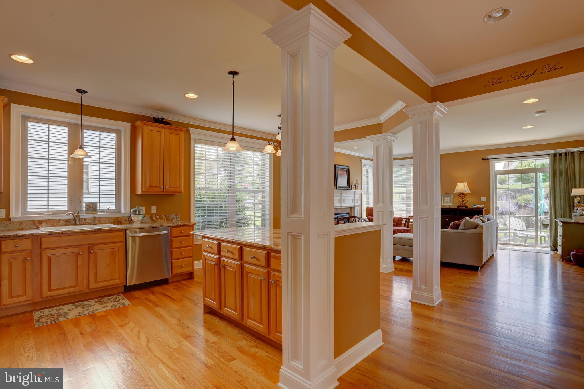 320 Bowyer Lane Lititz, PA 17543 - Photo 5 of 48