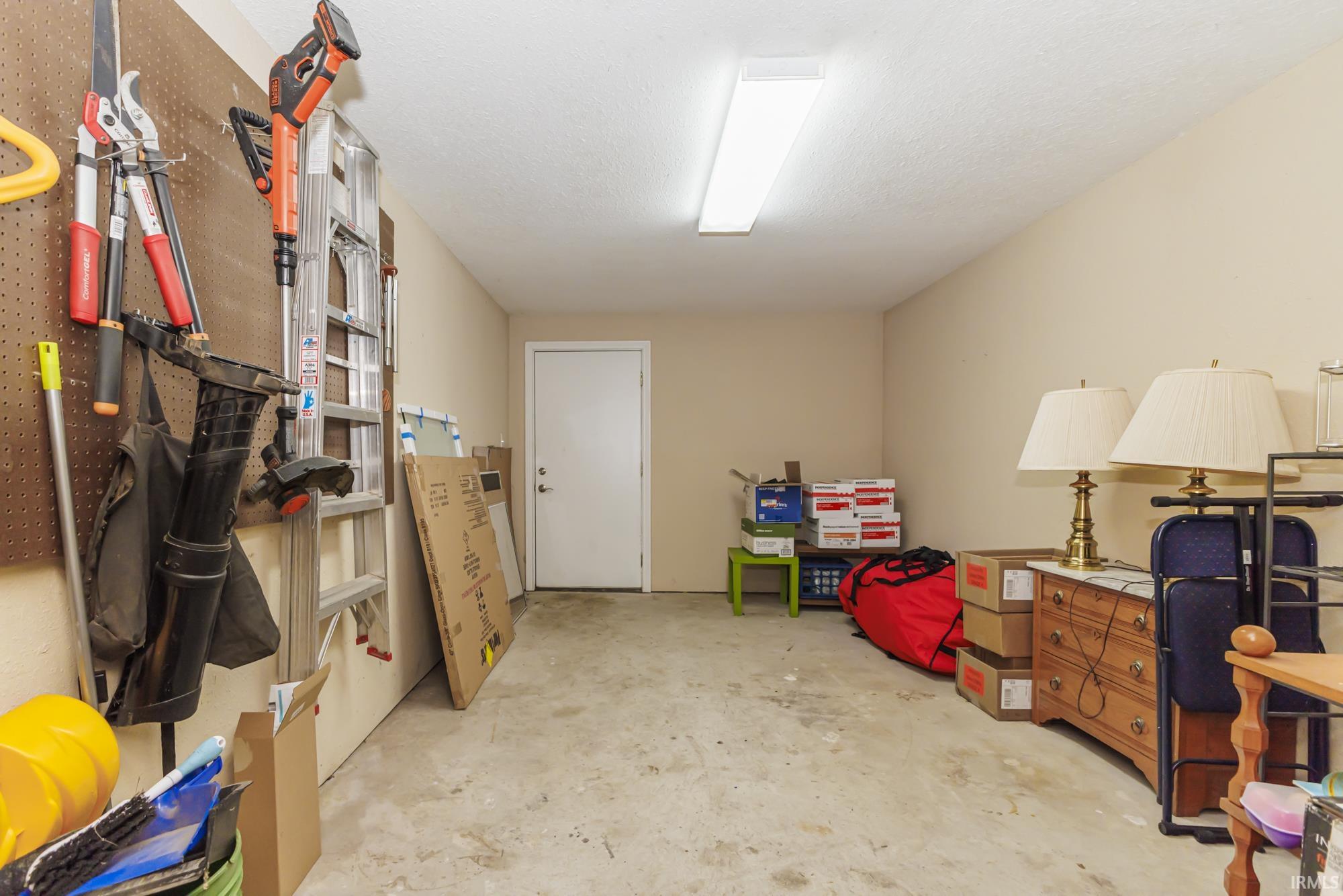 1909 North Riley Road Muncie, IN 47304 - Photo 43 of 43 Gallery Image 43