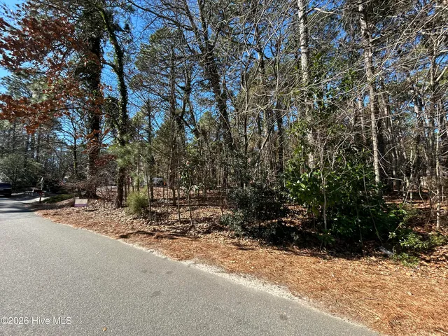 $125,000 | 615 Lake Forest Drive Southeast, Pinehurst, NC 28374