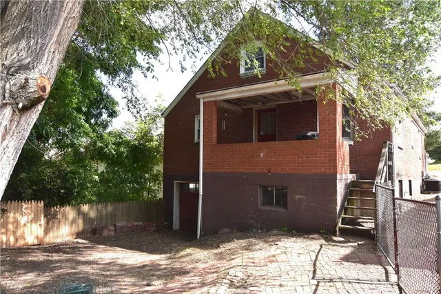 $89,900 | 3420 York Street, Homestead, PA 15120