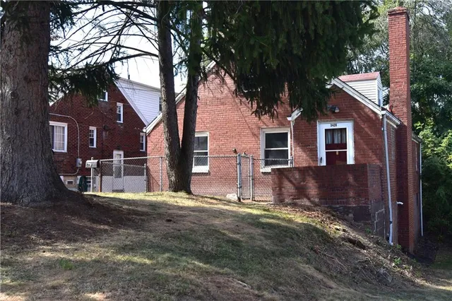 $89,900 | 3420 York Street, Homestead, PA 15120