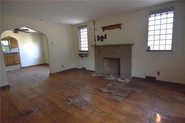 $89,900 | 3420 York Street, Homestead, PA 15120