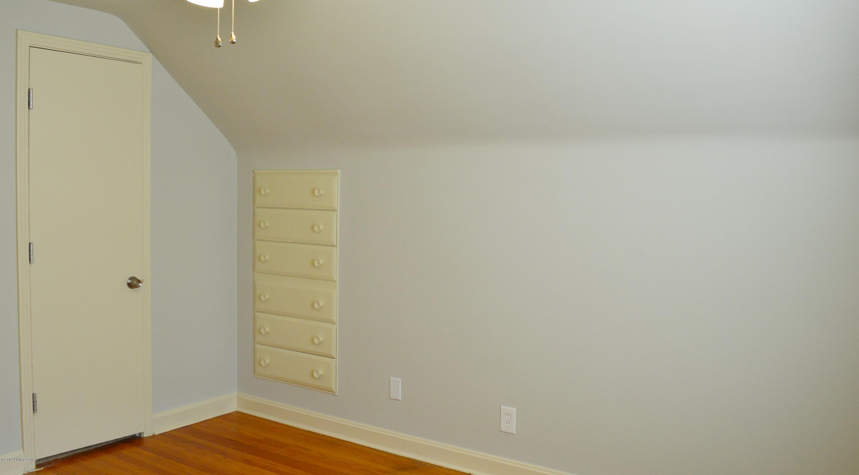 4624 Beaver Road Louisville, KY 40207 - Photo 16 of 25 Built-in Drawers for extra storage in Bedroom #3