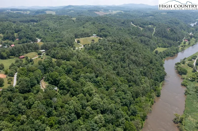 $320,000 | 40 Yuri Lane, Piney Creek, NC 28663