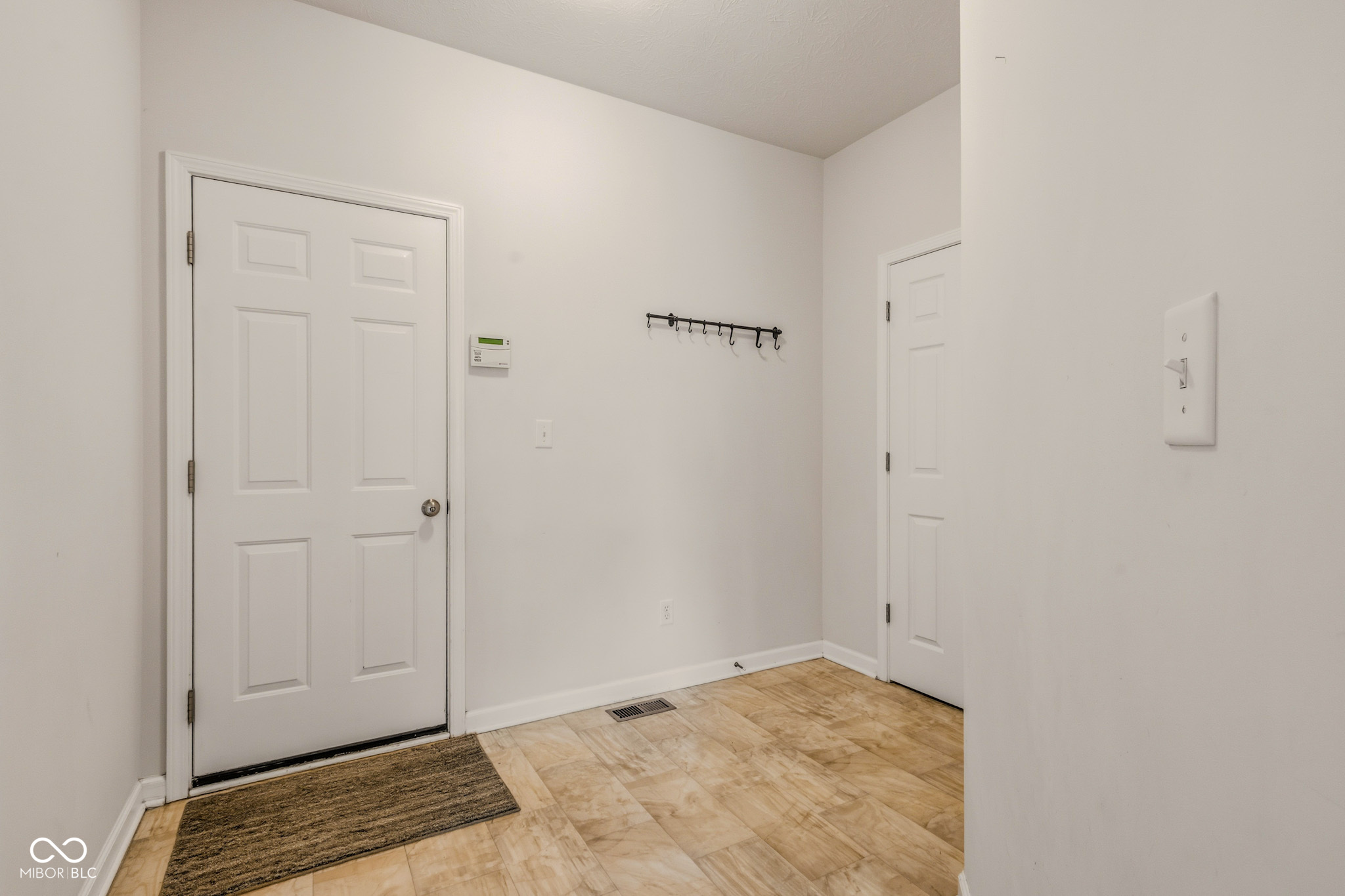 7048 Stoney Ridge Drive Columbus, IN 47201 - Photo 33 of 52 Gallery Image 33