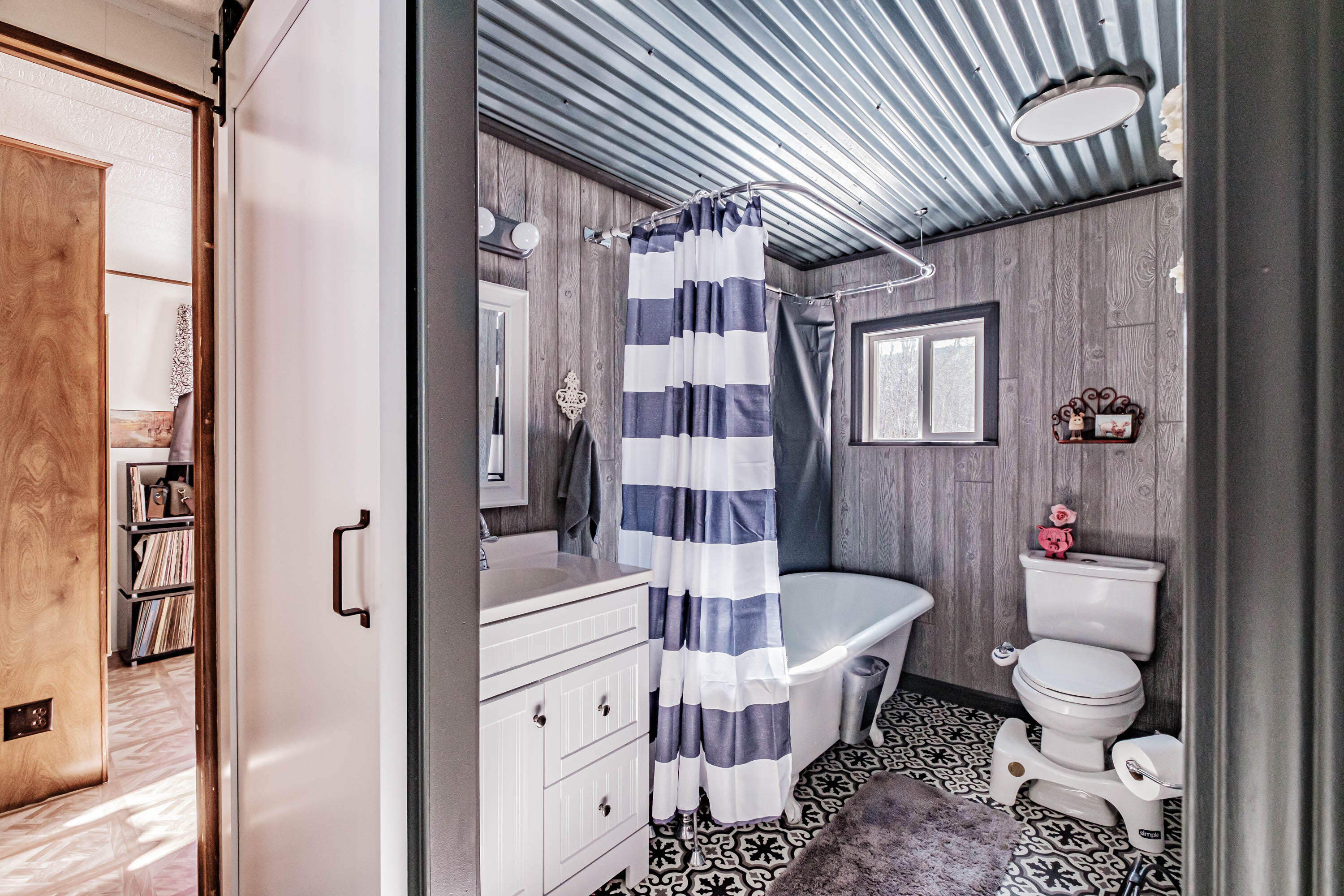 182 5 Kezars Road Waterford, ME 04088 - Photo 39 of 52 Full Bath